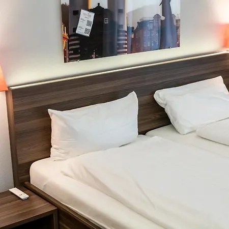 Living-world Lägenhetshotell 3*