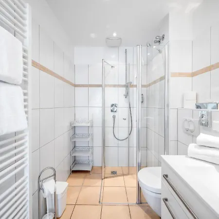 Lägenhetshotell Living-world 3*